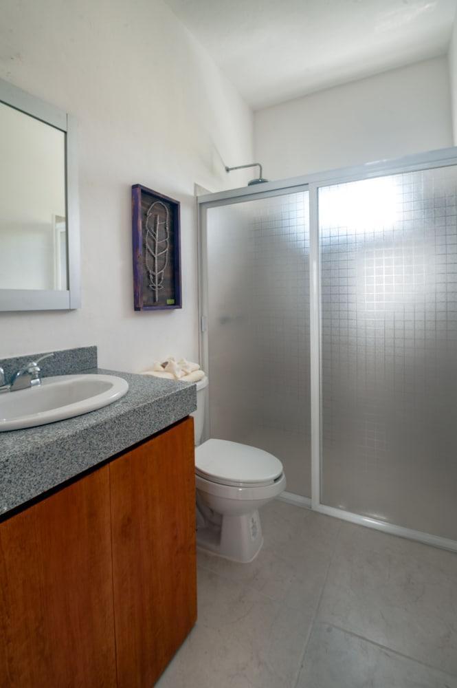 Kaam Accommodations ปัวร์โตโมเรลอส ภายนอก รูปภาพ