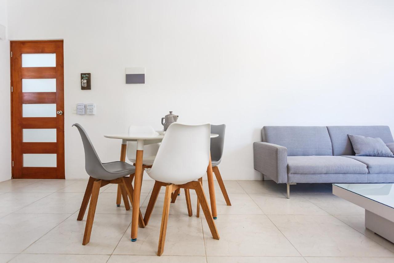 Kaam Accommodations ปัวร์โตโมเรลอส ภายนอก รูปภาพ