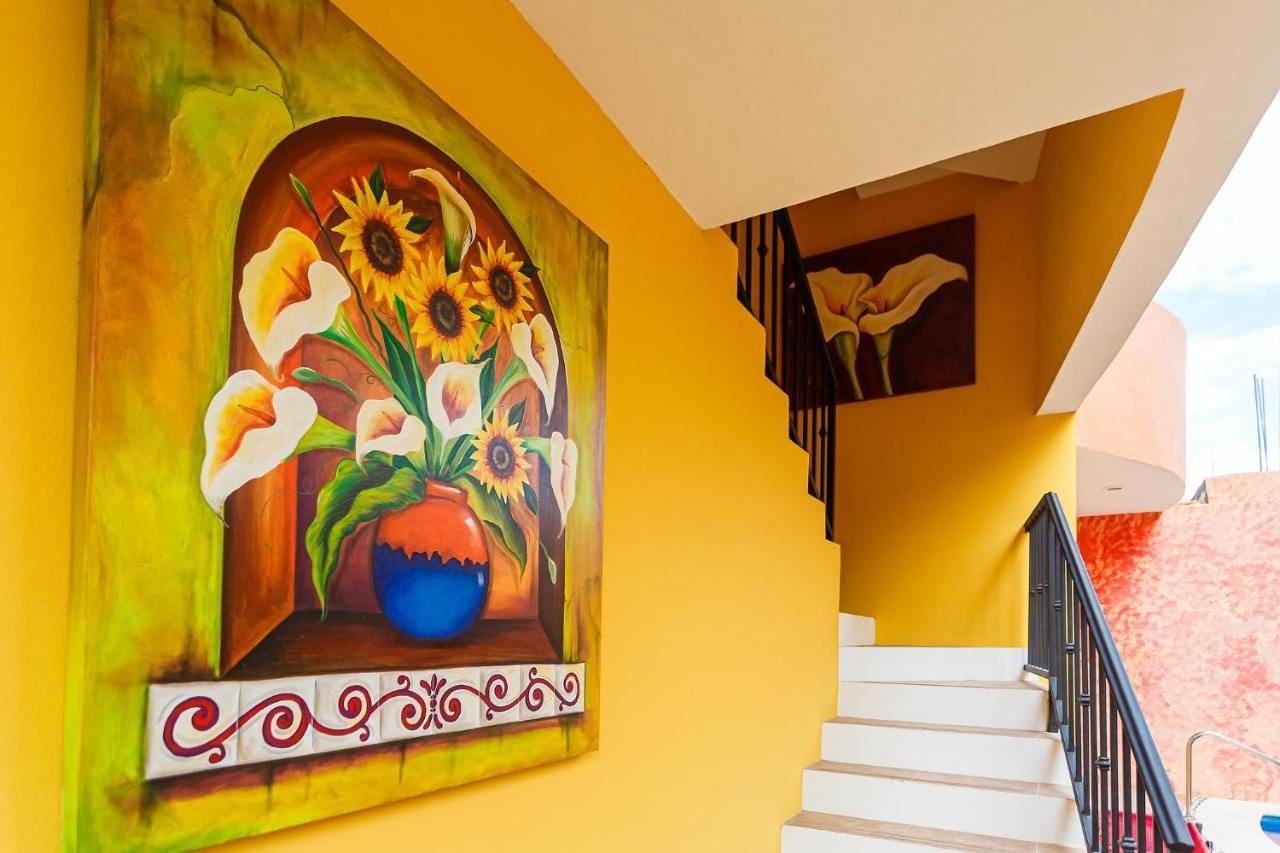 Kaam Accommodations ปัวร์โตโมเรลอส ภายนอก รูปภาพ